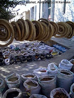 Market in Axinjang