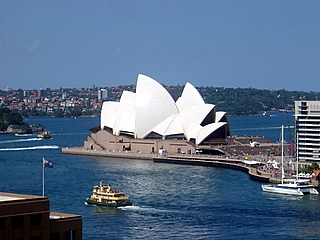 Sydney Opera House picture by the Beetle